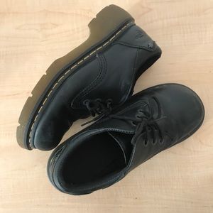 Dr. Martens Chanda leather shoes